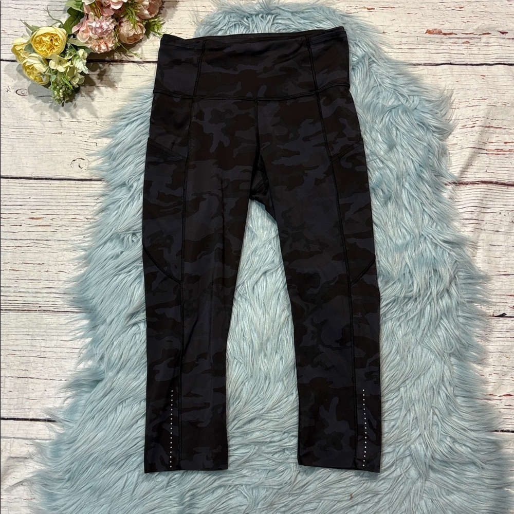 Lululemon Fast and Free Crop II 19" *Nulux Incognito Camo Leggings